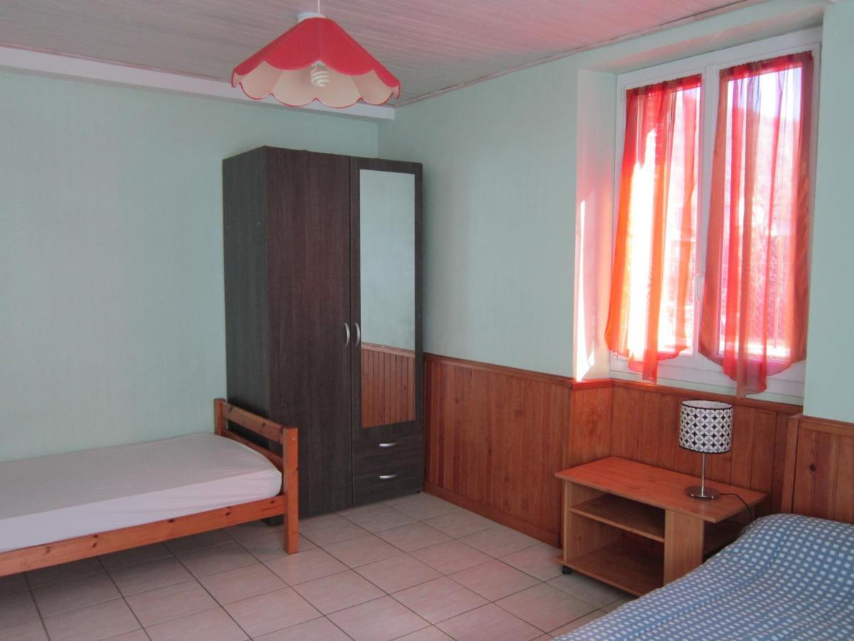 Appartement Rdc Maison De Village Savignac-les-Ormeaux Εξωτερικό φωτογραφία