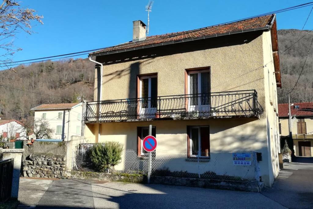 Appartement Rdc Maison De Village Savignac-les-Ormeaux Εξωτερικό φωτογραφία